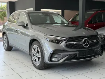MERCEDES-BENZ GLC 220d 4M AMG PANO HEADUP MEMORY DIG…