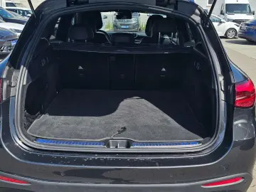 MERCEDES-BENZ GLC 300 GLC 300 4Matic AMG LED NAVI KA…