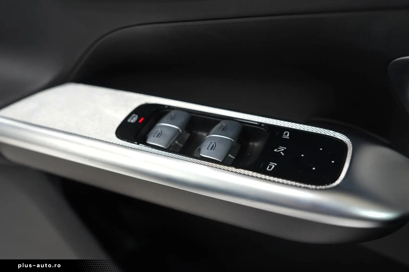 MERCEDES-BENZ GLC 300d 4Matic AMG-LINE NIGHT BURMESTER 20 LM