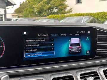 MERCEDES-BENZ GLE 400d 4Matic AMG-Line PANO BURMESTE…