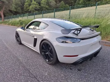 Porsche Cayman GT4-2 Schalensitz Sport-Chrono-Paket Plus