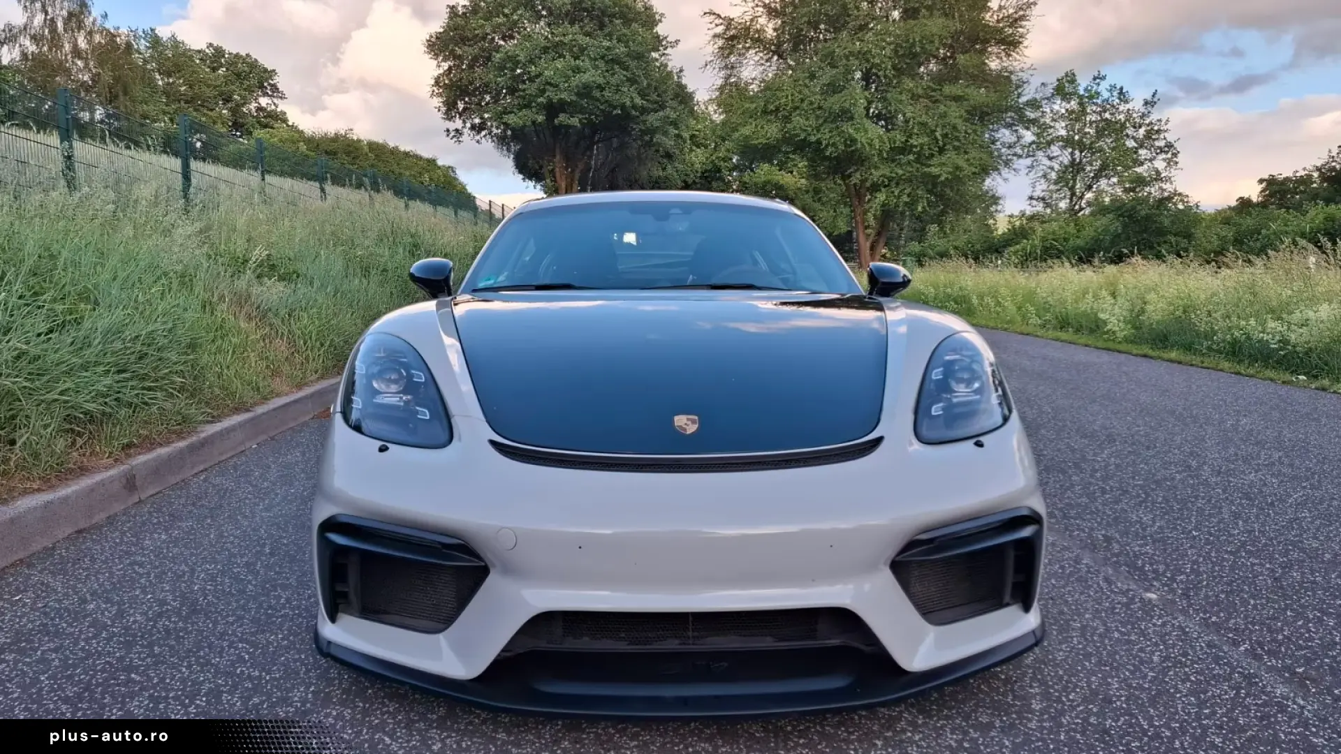 Porsche Cayman GT4-2 Schalensitz Sport-Chrono-Paket Plus