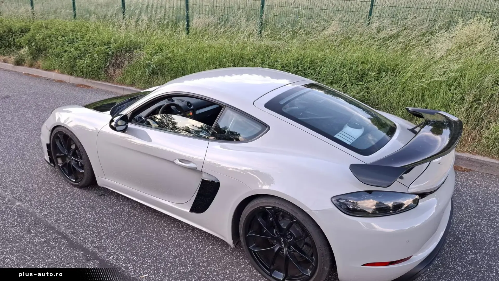 Porsche Cayman GT4-2 Schalensitz Sport-Chrono-Paket Plus