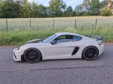 Porsche Cayman GT4-2 Schalensitz Sport-Chrono-Paket Plus