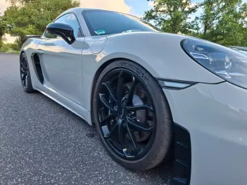 Porsche Cayman GT4-2 Schalensitz Sport-Chrono-Paket Plus