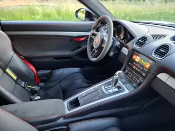 Porsche Cayman GT4-2 Schalensitz Sport-Chrono-Paket Plus