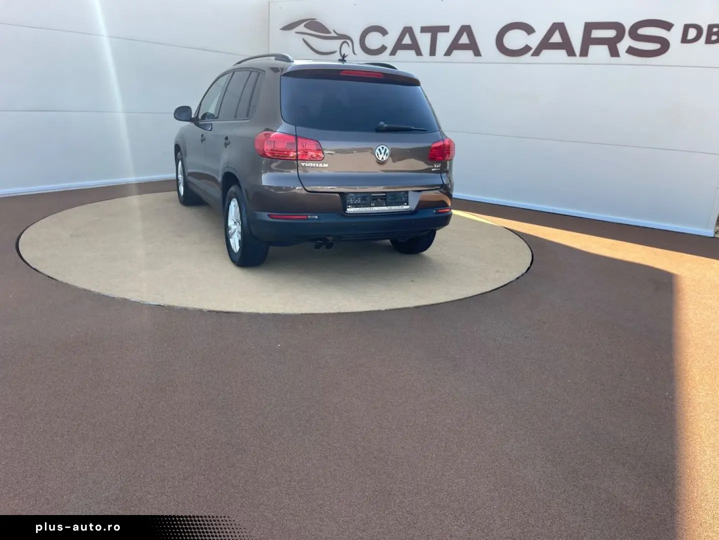 VOLKSWAGEN Tiguan 2014 — imagine 4