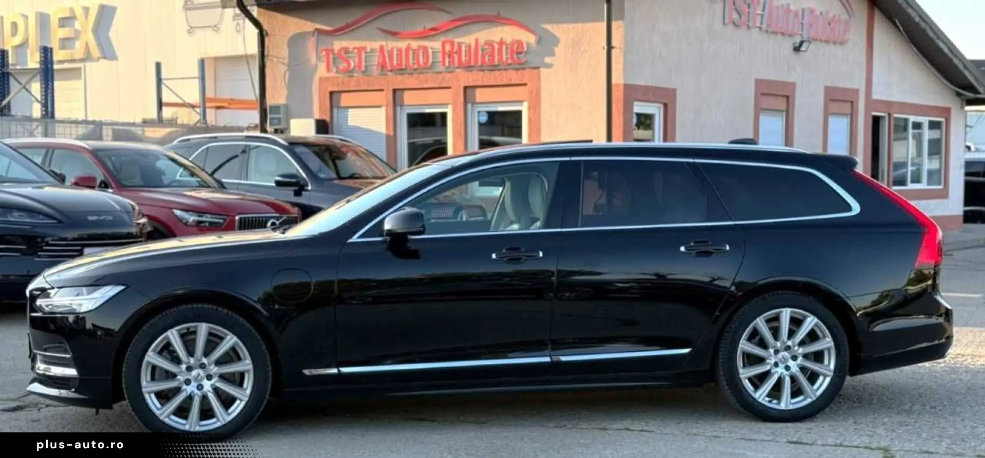 Volvo V90