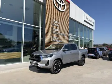 Toyota Hilux 2.4D 150CP 4x4 Double Cab At Executive
