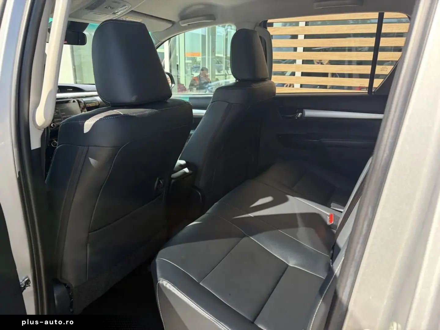 Toyota Hilux 2.4D 150CP 4x4 Double Cab At Executive