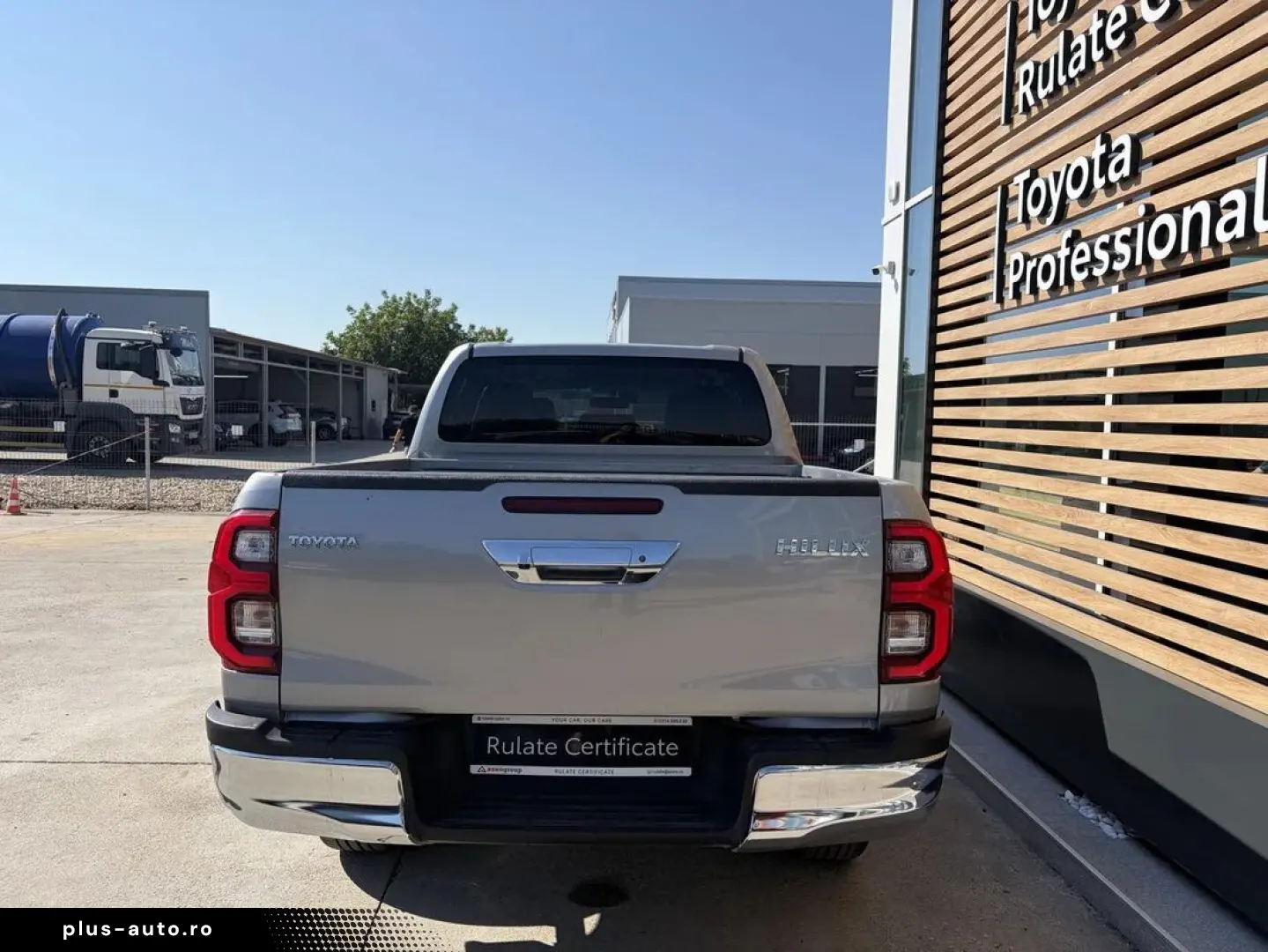 Toyota Hilux 2.4D 150CP 4x4 Double Cab At Executive