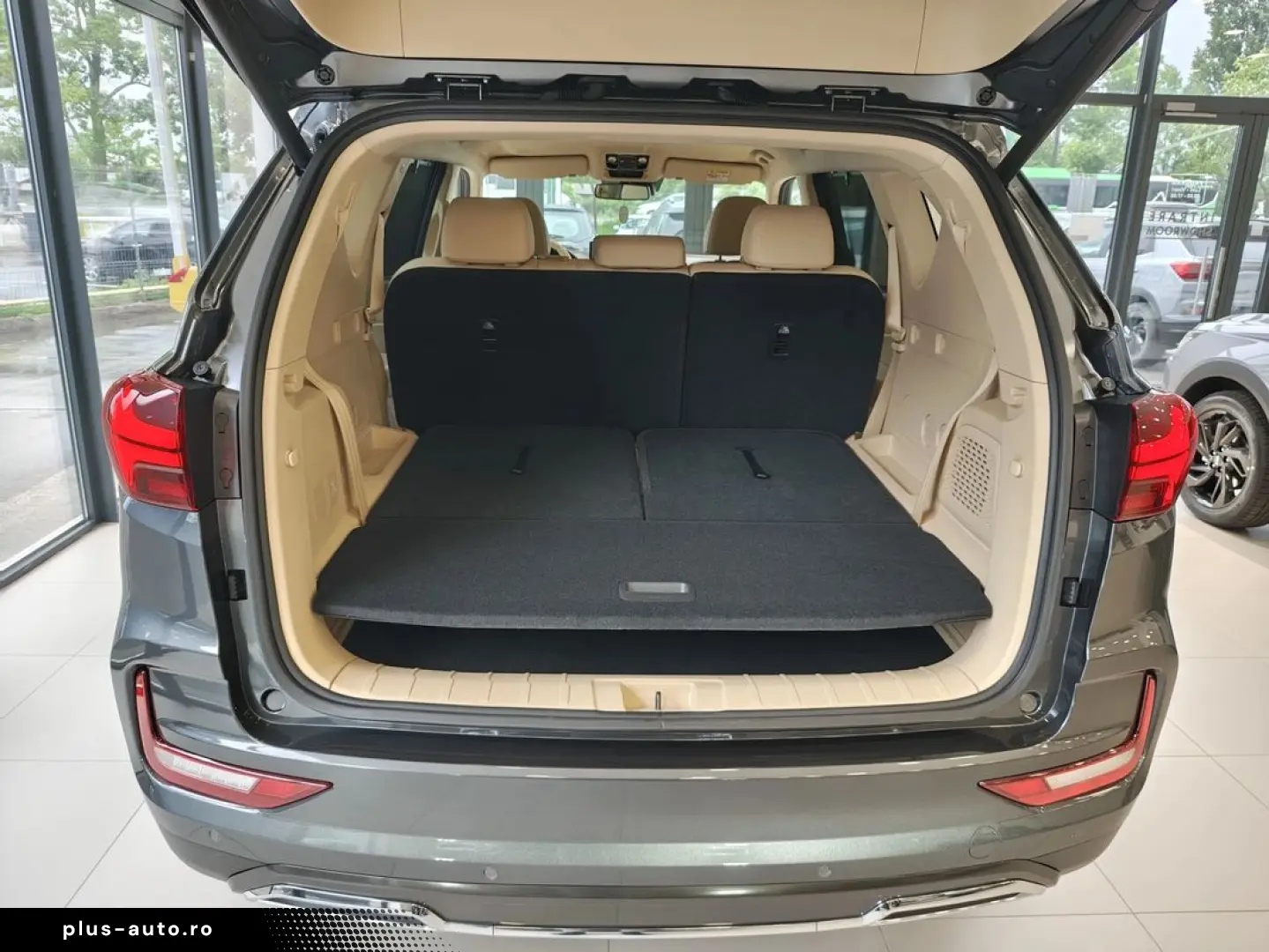 Kg-Mobility Rexton