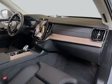 VOLVO XC90 T8 AWD Ultra-Bright Neues-Modell Luftfahrwe