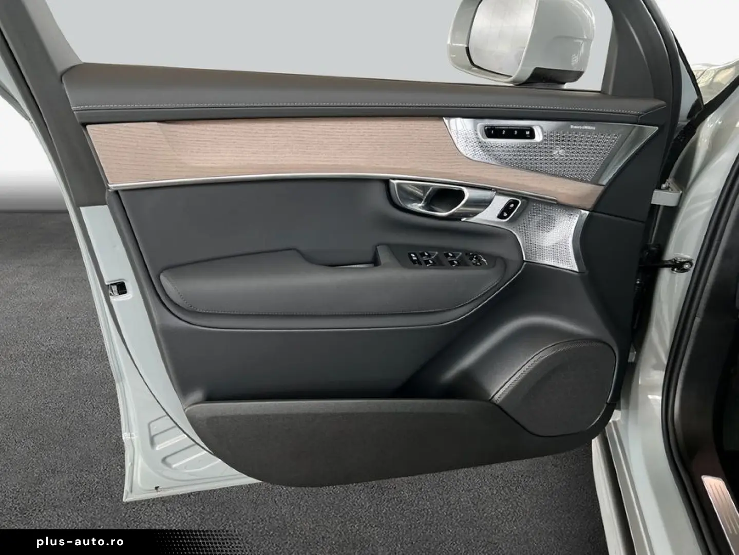 VOLVO XC90 T8 AWD Ultra-Bright Neues-Modell Luftfahrwe