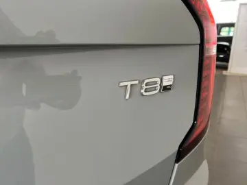 VOLVO XC90 T8 AWD Ultra-Bright Neues-Modell Luftfahrwe