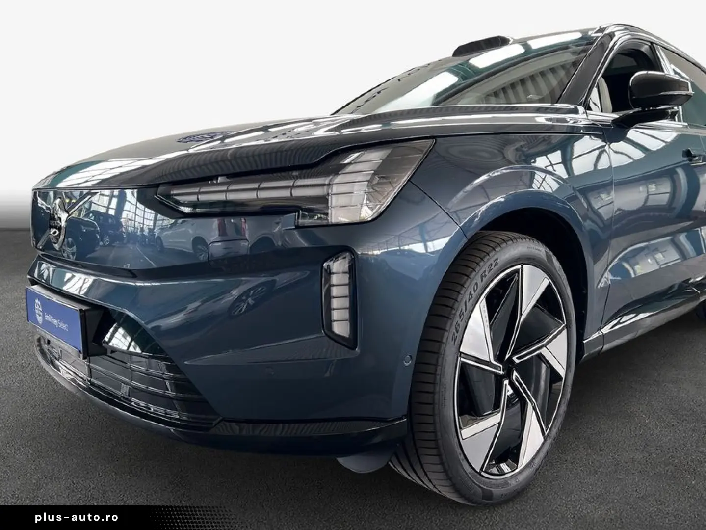 VOLVO EX90 Twin-Motor AWD Ultra 6-Sitzer Luftf B&W 22'