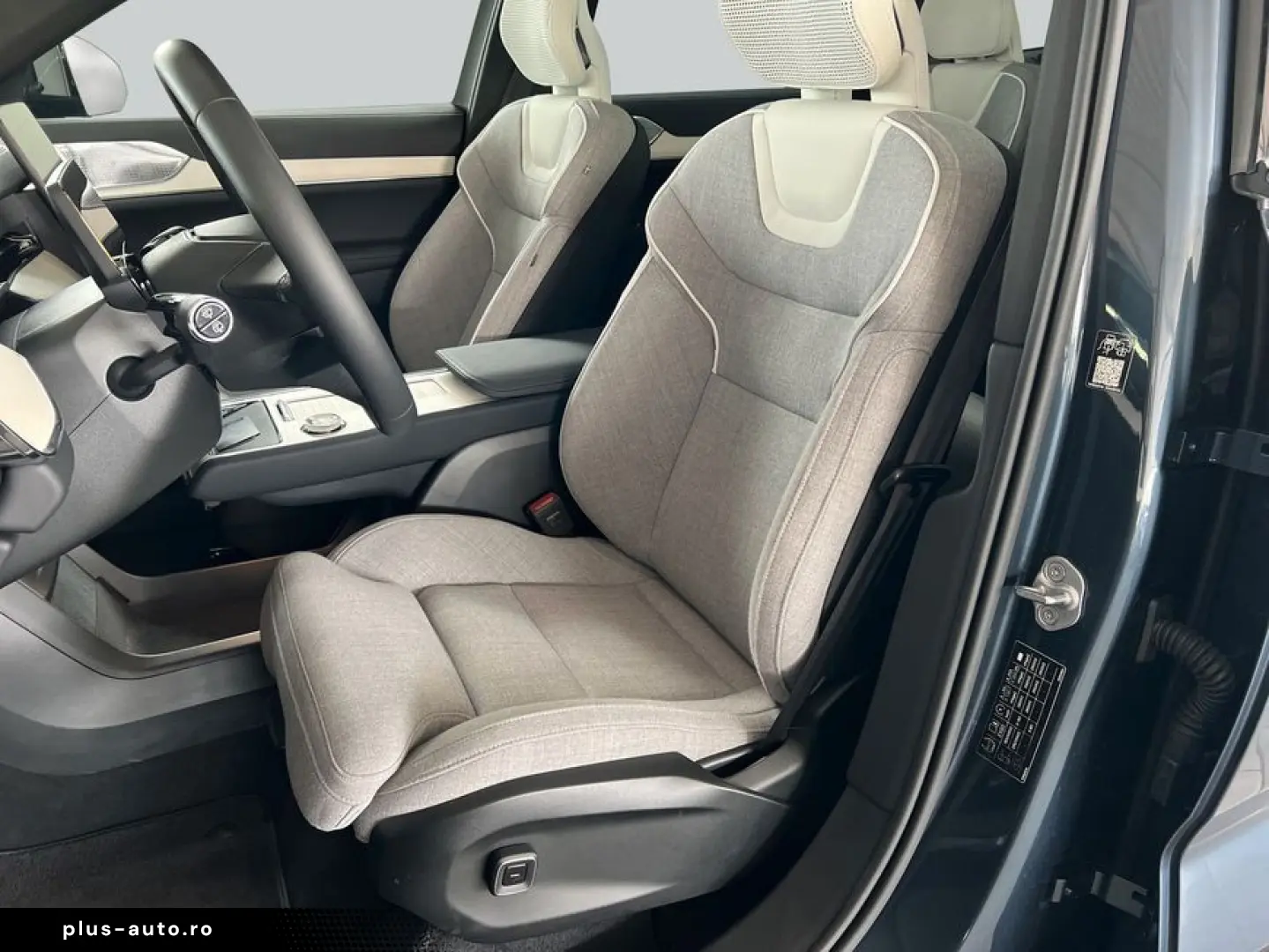 VOLVO EX90 Twin-Motor AWD Ultra 6-Sitzer Luftf B&W 22'