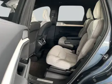VOLVO EX90 Twin-Motor AWD Ultra 6-Sitzer Luftf B&W 22'