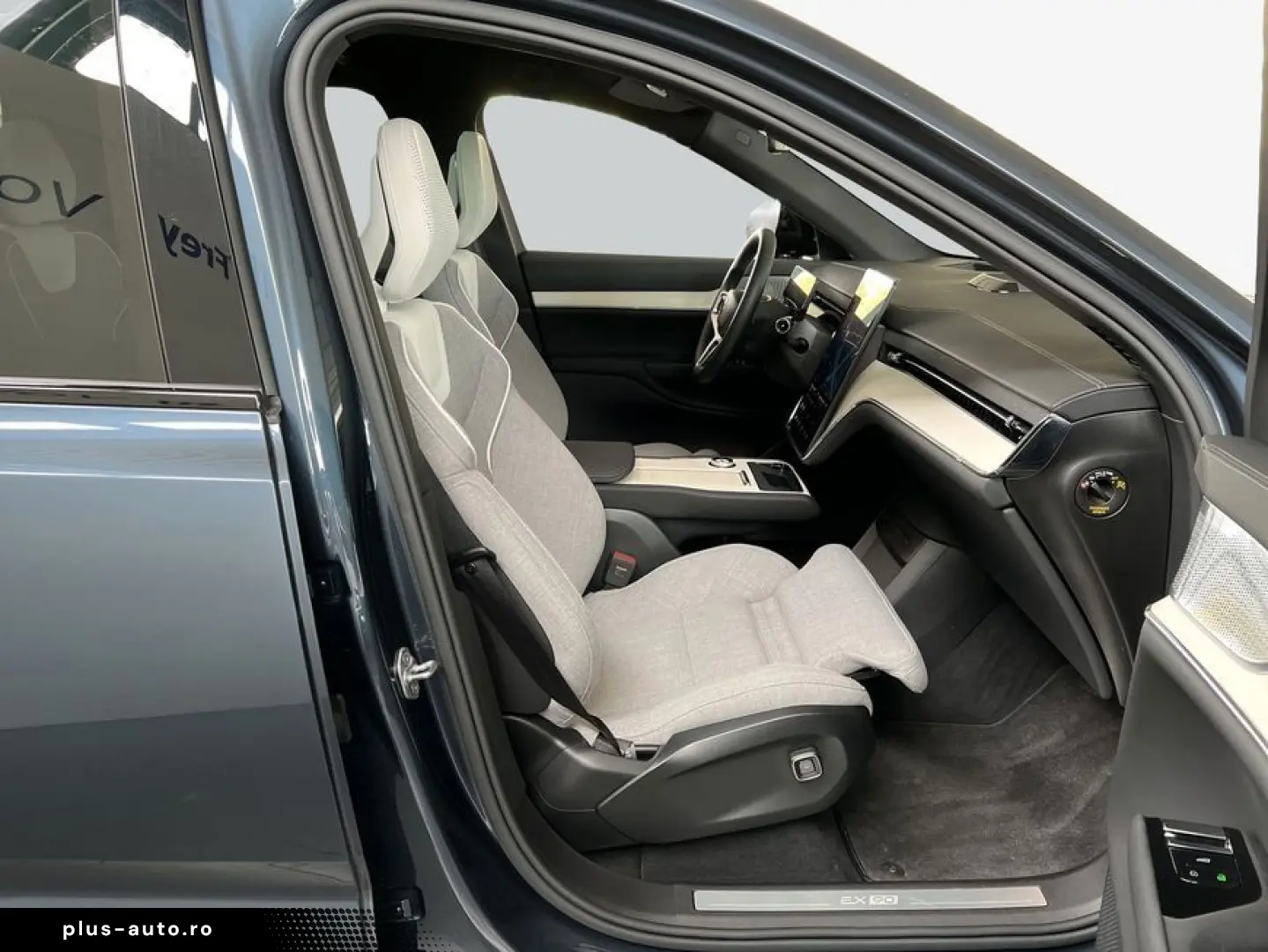 VOLVO EX90 Twin-Motor AWD Ultra 6-Sitzer Luftf B&W 22'