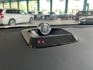VOLVO EX90 Twin-Motor AWD Ultra 6-Sitzer Luftf B&W 22'