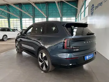 VOLVO EX90 Twin-Motor AWD Ultra 6-Sitzer Luftf B&W 22'