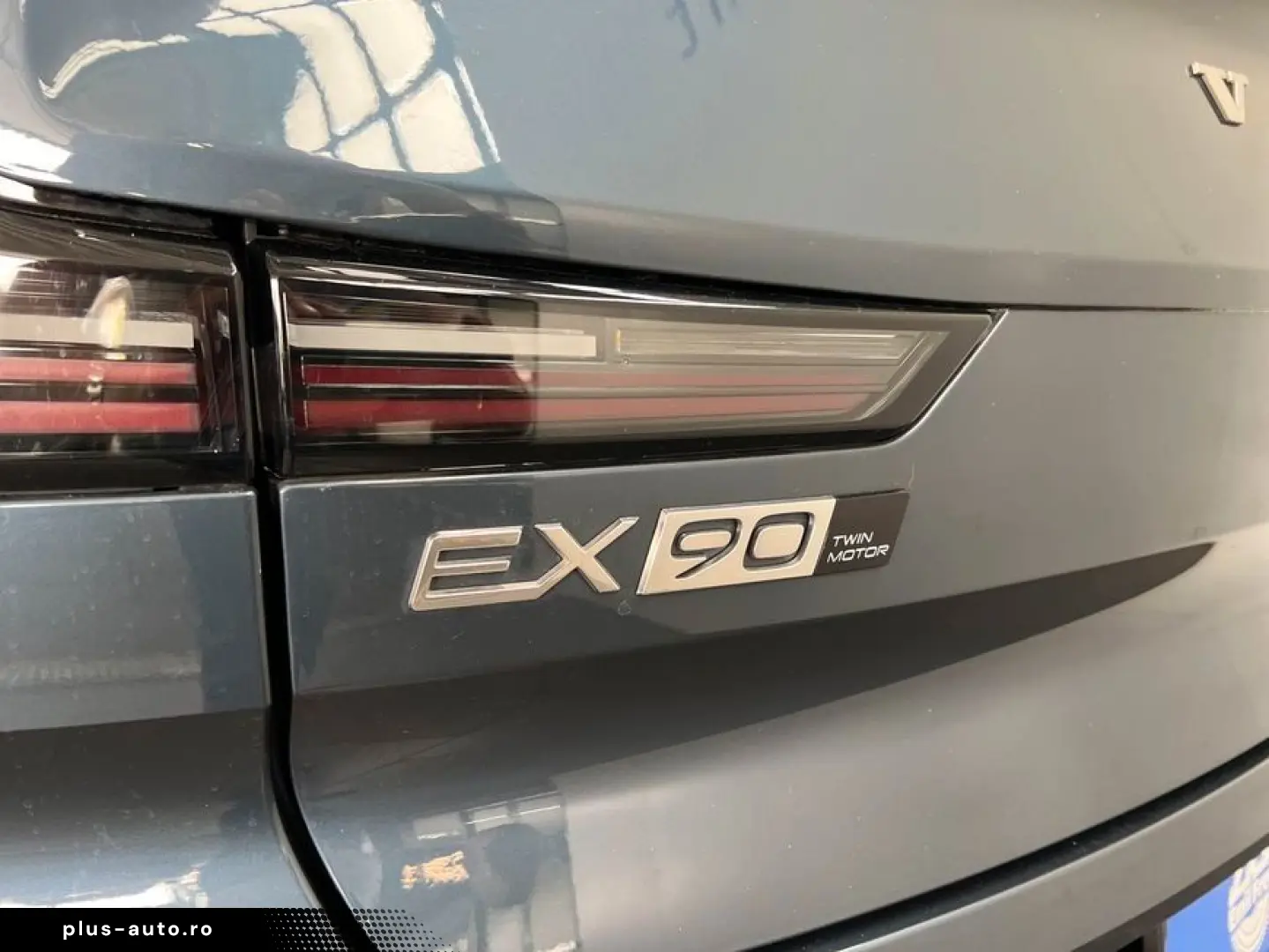 VOLVO EX90 Twin-Motor AWD Ultra 6-Sitzer Luftf B&W 22'