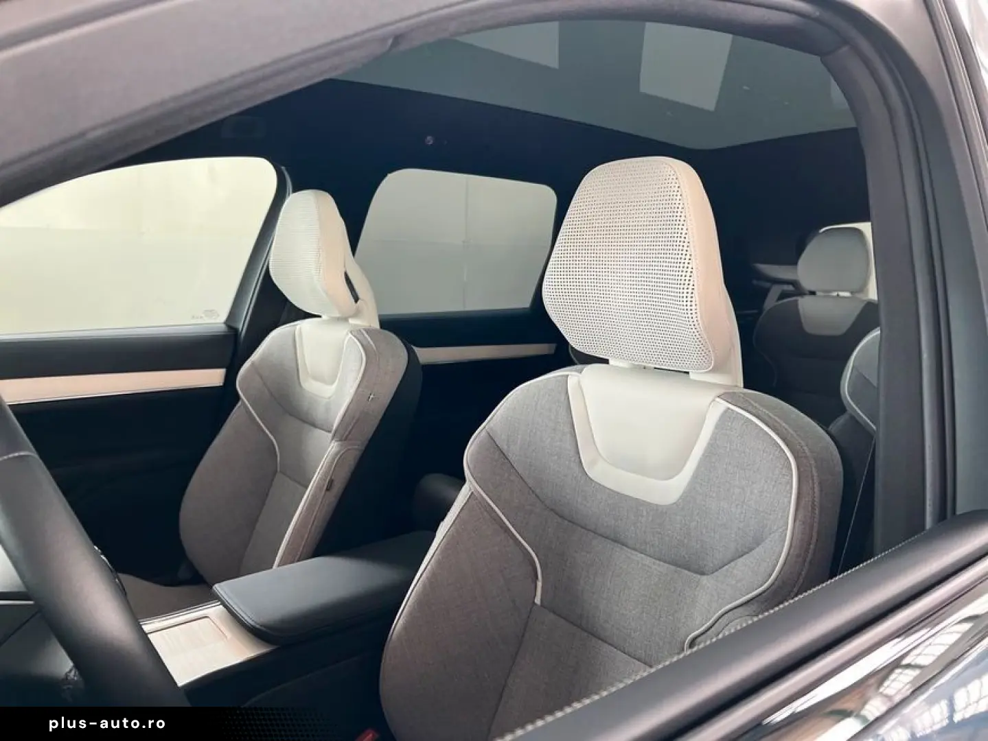 VOLVO EX90 Twin-Motor AWD Ultra 6-Sitzer Luftf B&W 22'