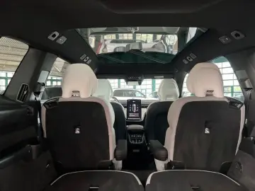 VOLVO EX90 Twin-Motor AWD Ultra 6-Sitzer Luftf B&W 22'