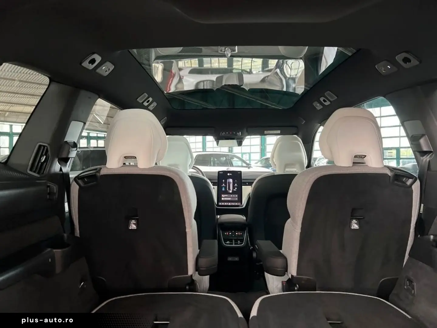 VOLVO EX90 Twin-Motor AWD Ultra 6-Sitzer Luftf B&W 22'