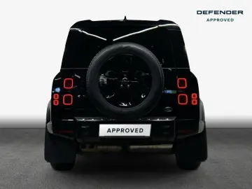 LAND ROVER Defender 110 D300 X-Dynamic SE