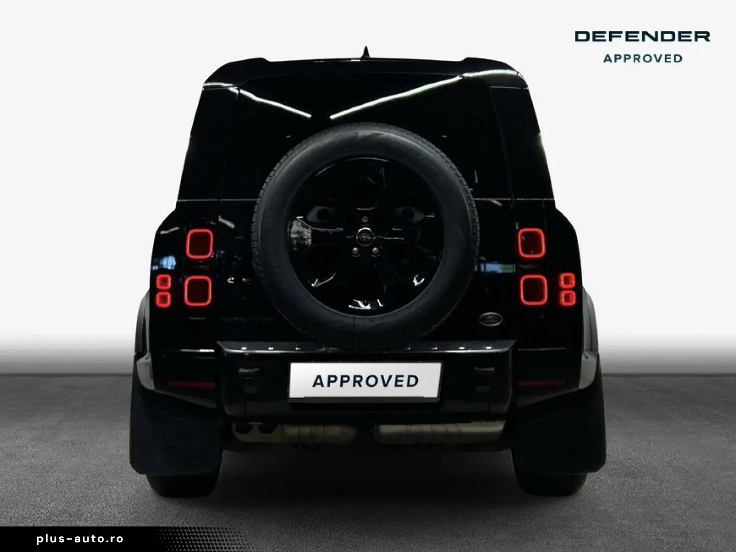 LAND ROVER Defender 110 D300 X-Dynamic SE