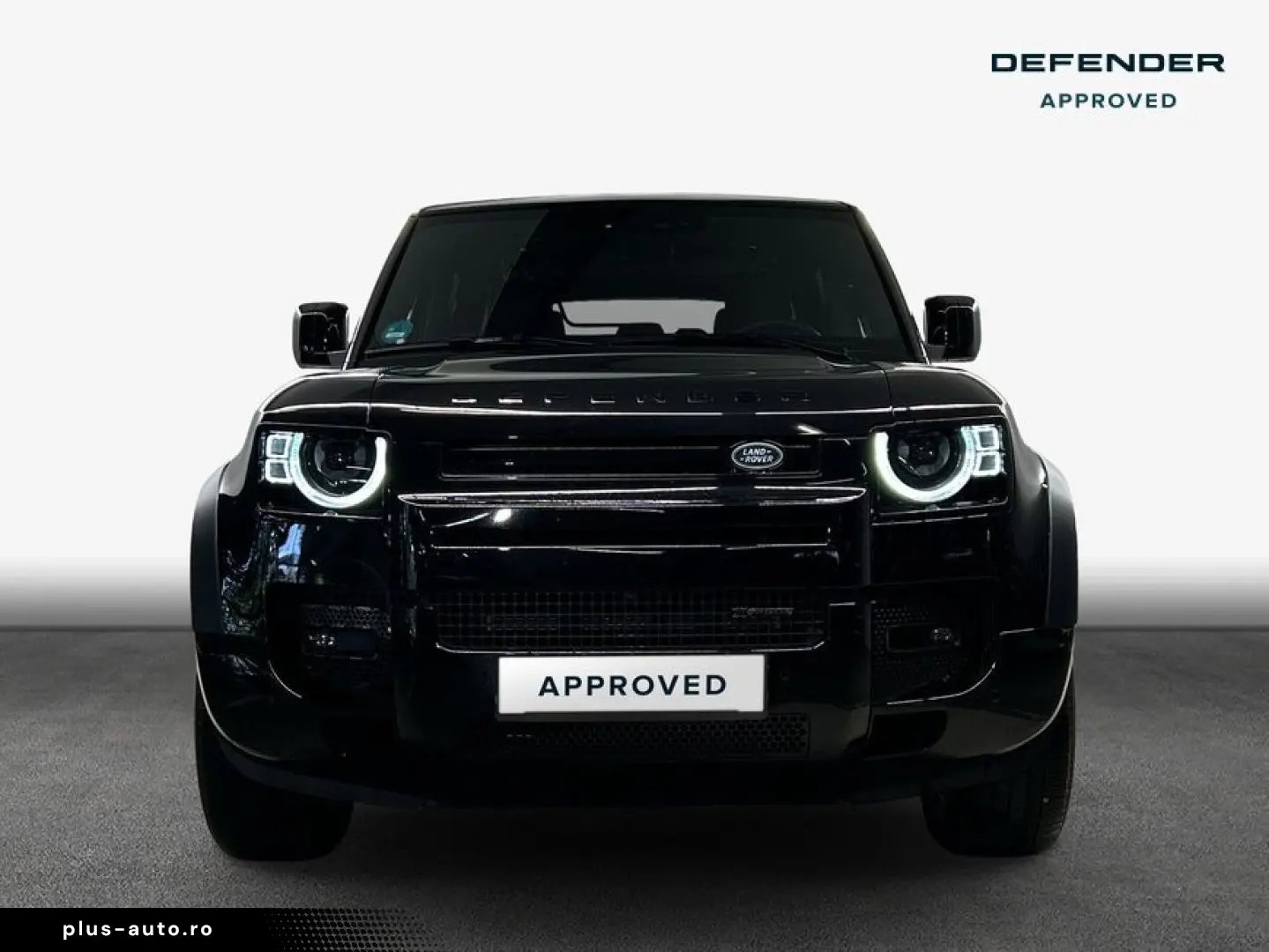 LAND ROVER Defender 110 D300 X-Dynamic SE