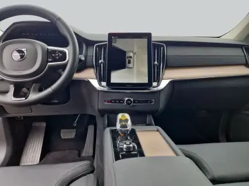VOLVO XC90 B5 B AWD Plus Bright