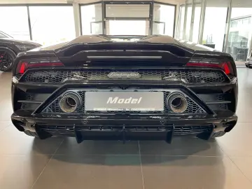 LAMBORGHINI Huracán EVO Spyder   LIFT   SENSONUM   SOFORT