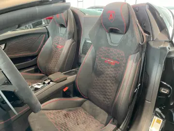 LAMBORGHINI Huracán EVO Spyder   LIFT   SENSONUM   SOFORT