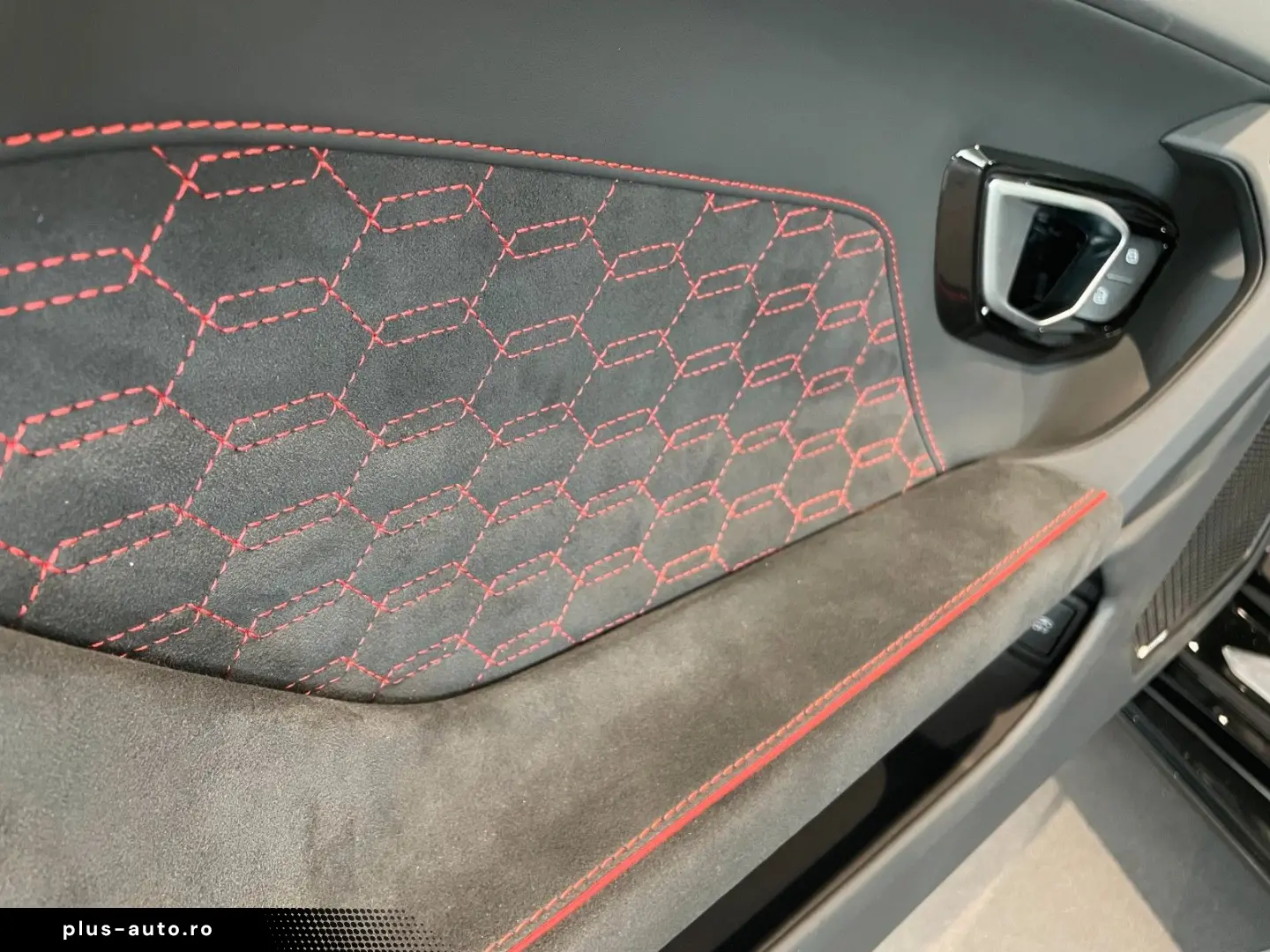 LAMBORGHINI Huracán EVO Spyder   LIFT   SENSONUM   SOFORT