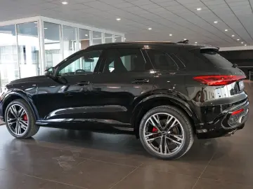 AUDI Q5 TDI quattro   2x S line   Pano   Tech plus