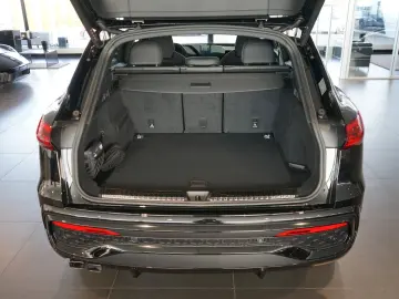 AUDI Q5 TDI quattro   2x S line   Pano   Tech plus