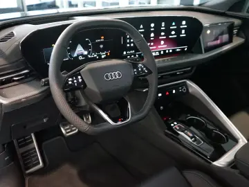 AUDI Q5 TDI quattro   2x S line   Pano   Tech plus