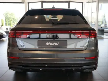 AUDI Q8 50 TDI S line   S-Sportsitze   Pano   B&O