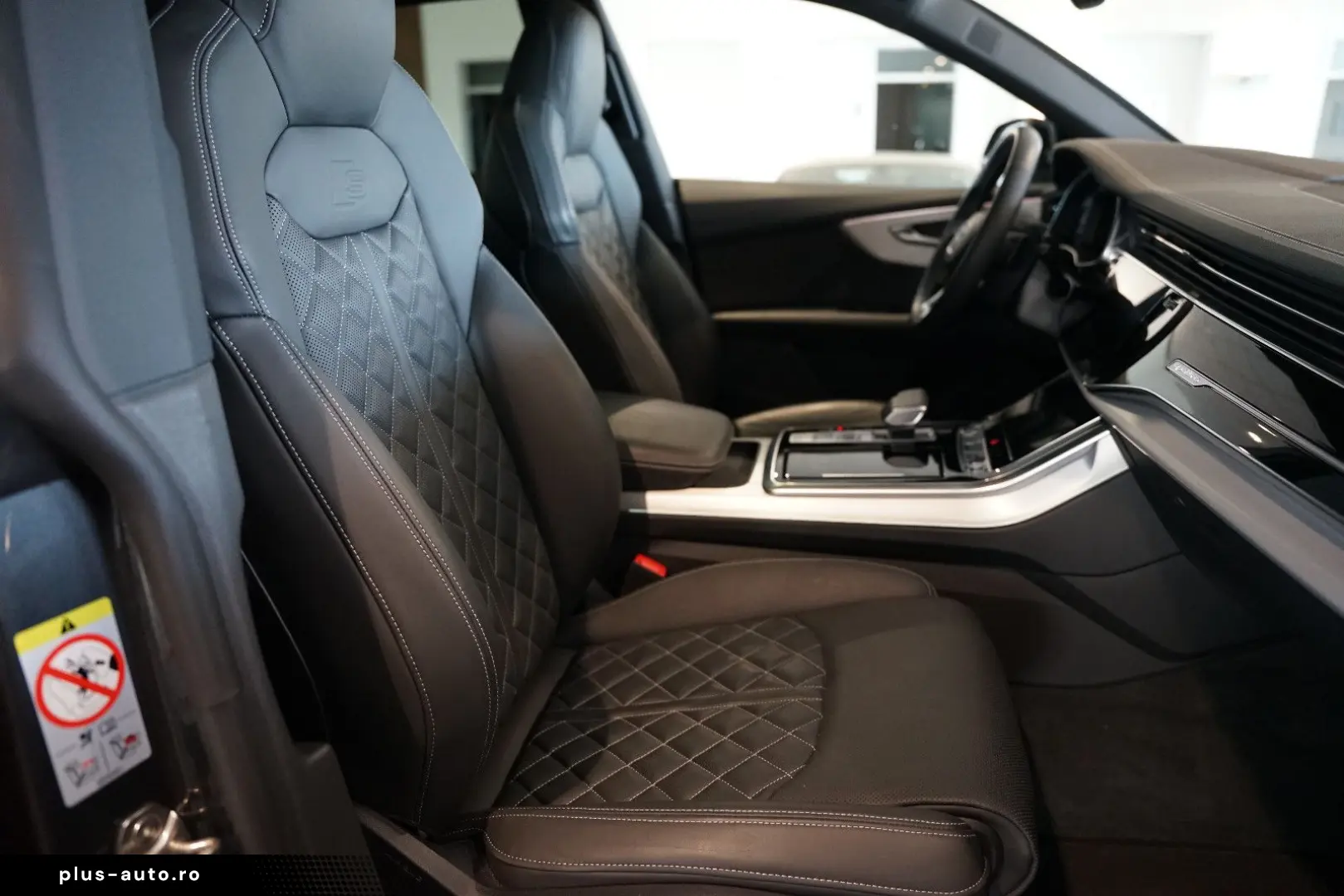 AUDI Q8 50 TDI S line   S-Sportsitze   Pano   B&O