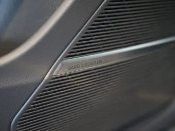 AUDI Q8 50 TDI S line   S-Sportsitze   Pano   B&O