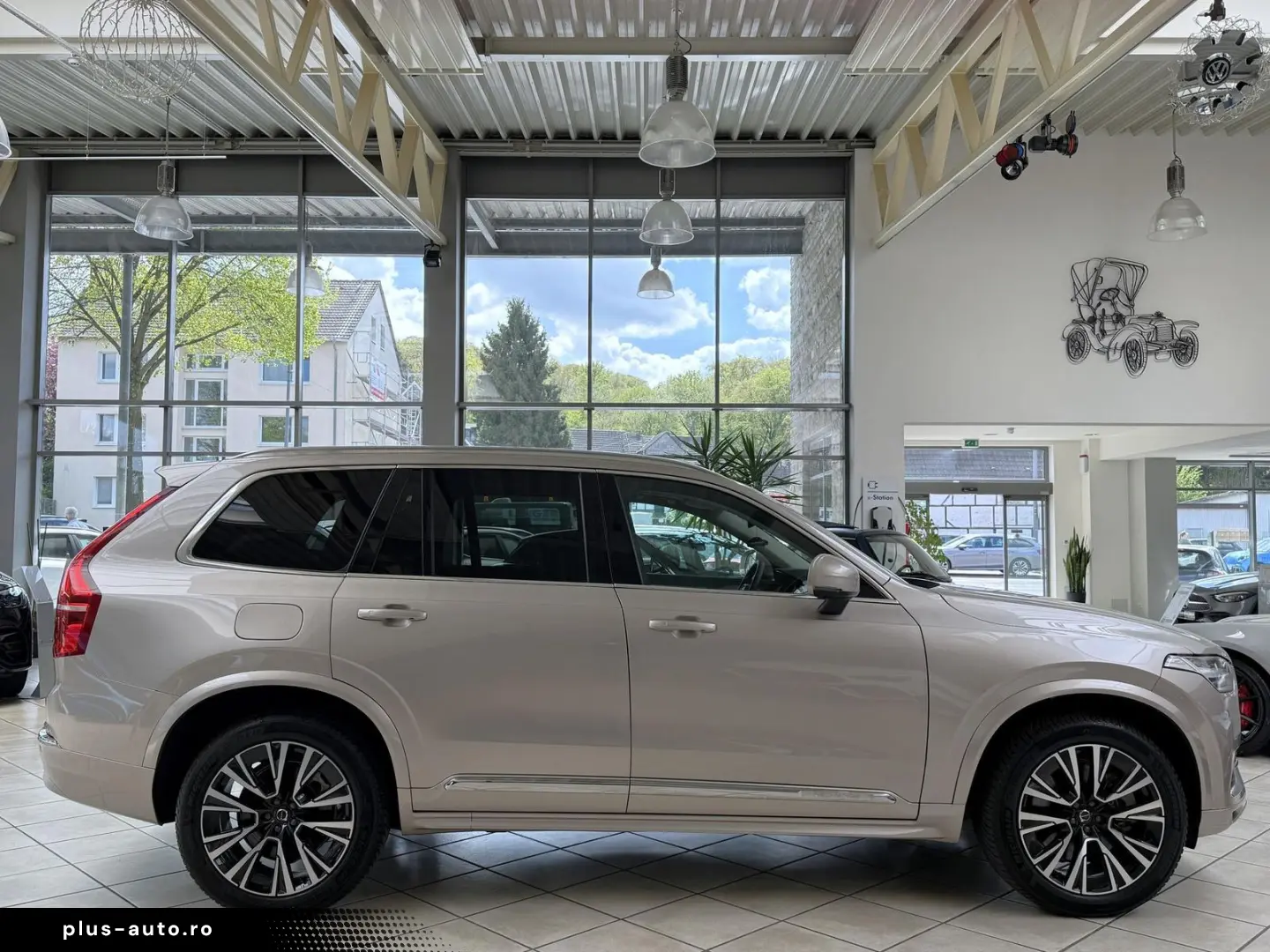 VOLVO XC 90 T8 AWD Plus Bright 7Sitze Pano LEDER STDHZ