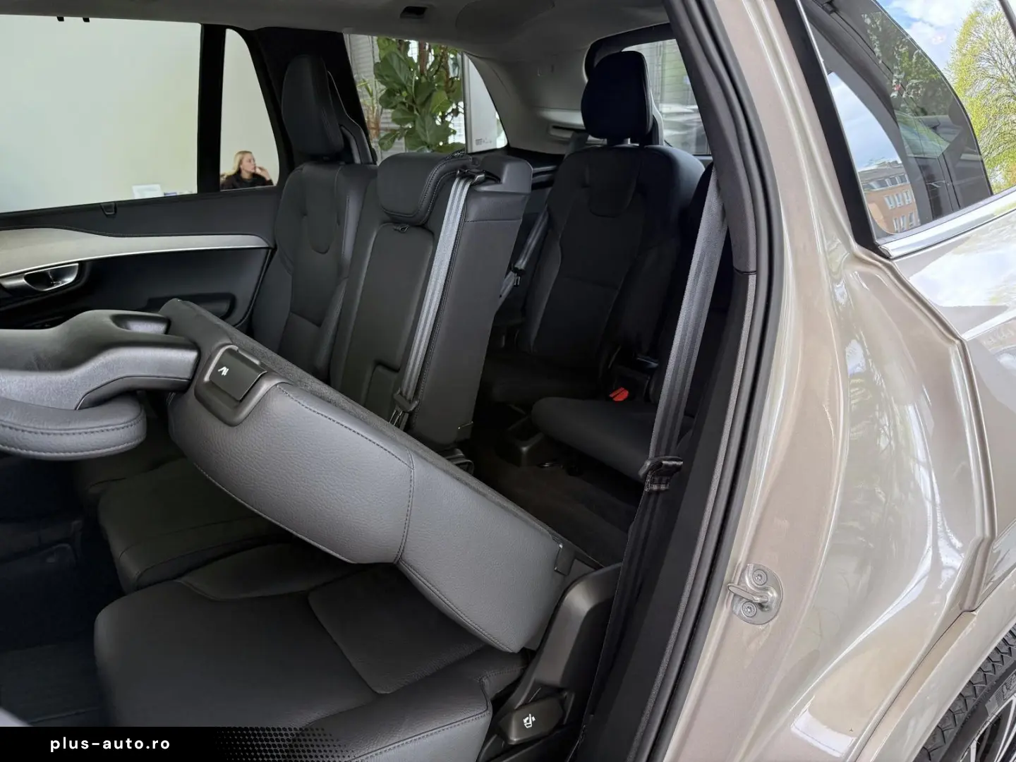 VOLVO XC 90 T8 AWD Plus Bright 7Sitze Pano LEDER STDHZ