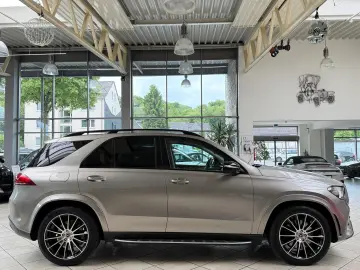 MERCEDES-BENZ GLE 450 AMG Line 4Matic HYBRID PANO 36…