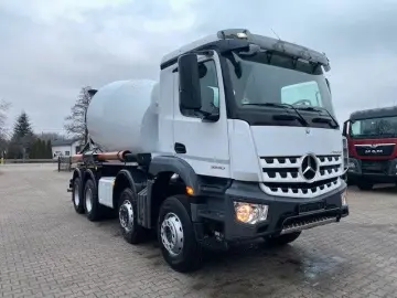MERCEDES-BENZ AROCS 3240 8X4 BETONMIXER LIEBHERR   2018