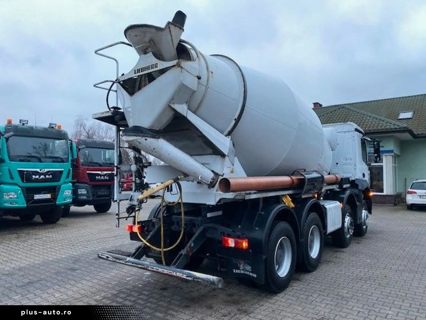 MERCEDES-BENZ AROCS 3240 8X4 BETONMIXER LIEBHERR   2018