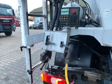 MERCEDES-BENZ AROCS 3240 8X4 BETONMIXER LIEBHERR   2018