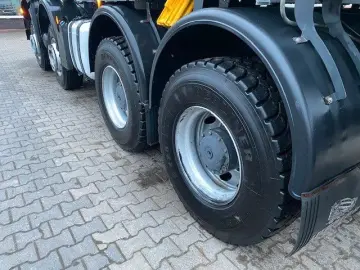 MERCEDES-BENZ AROCS 3240 8X4 BETONMIXER LIEBHERR   2018