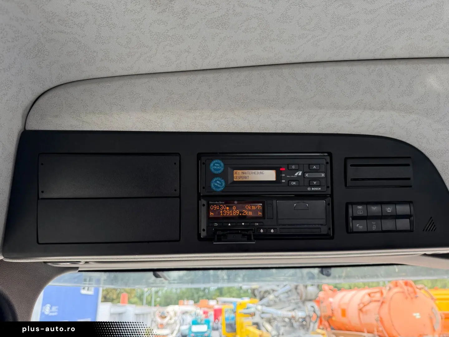 MERCEDES-BENZ AROCS 3340 8x4 Betonmischer Intermix P10C UL